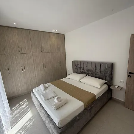 Luxury Room's By Lika Гостевой дом Саранда