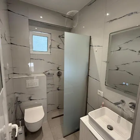 Гостевой дом Luxury Room's By Lika 3*