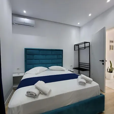 Πανσιόν Luxury Room's By Lika