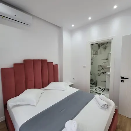 Luxury Room's By Lika 3*