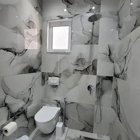 Luxury Room's By Lika 3*