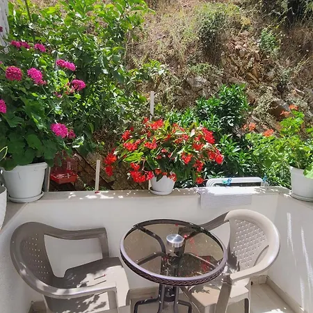 Guest house Luxury Room's By Lika Sarande