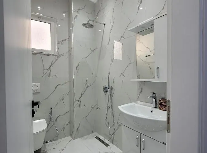 Casa de hóspedes Luxury Room's By Lika 3*