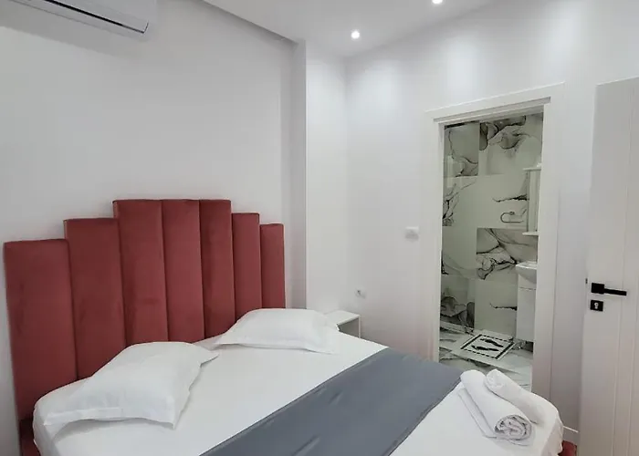 Luxury Room's By Lika 3*