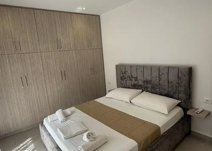 Luxury Room's By Lika 3* Sarandë